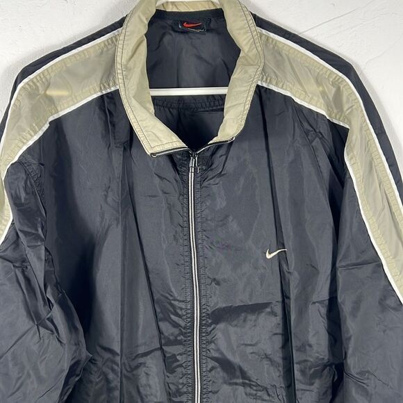 🔥 True Vintage 90’s NIKE Lightweight Nylon Track Windbreaker Jacket Sz XL - EUC - Picture 2 of 9